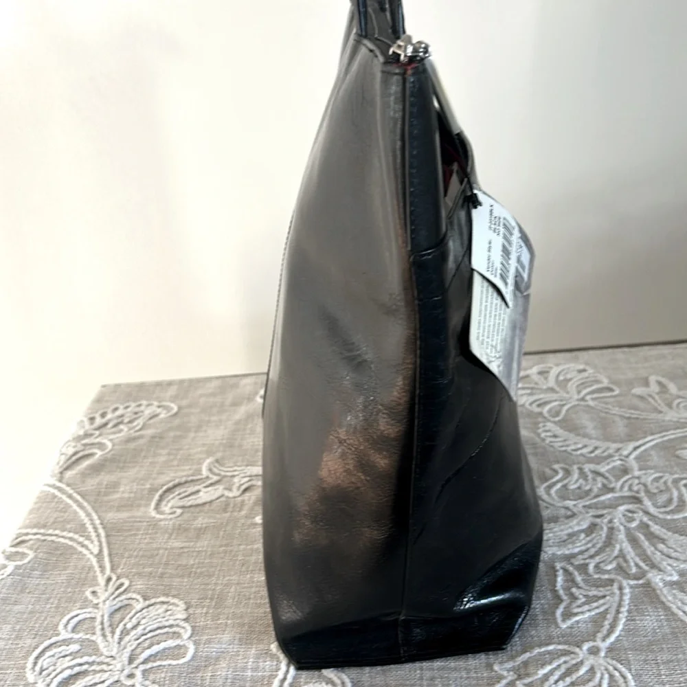 HOBO International New Carlotta Shiny Black Leather Shoulder Bag - Picture 6 of 15